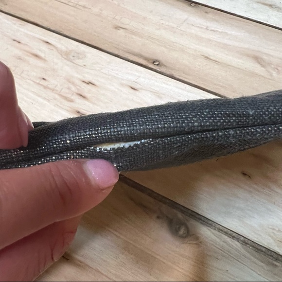 GAP Envelope Clutch - Picture 12 of 12